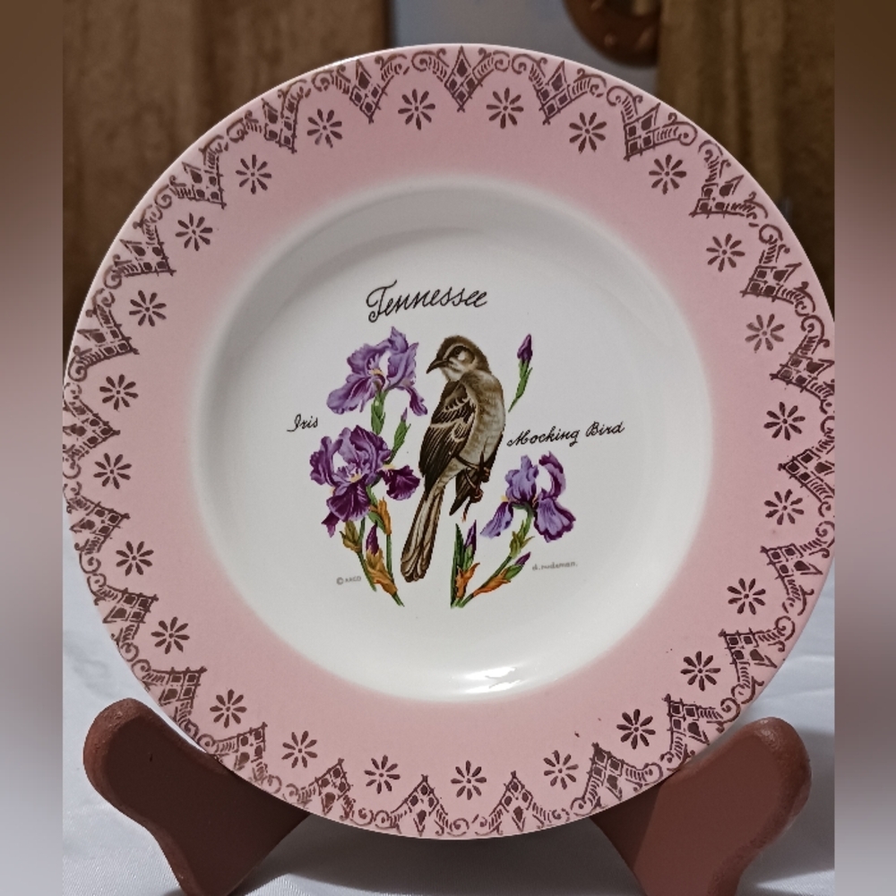 Vintage Tennessee Souvenir Mockingbird Iris Decorative Plate